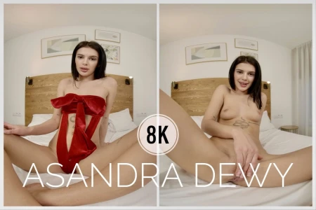 Thumbnail video 'Asandra Dewy Masturbates Her Pussy'