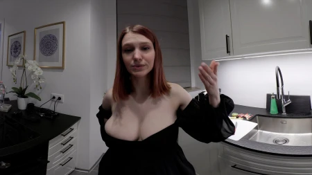 Thumbnail video 'The one with an Apple'