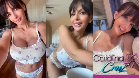 Thumbnail video 'Catalina Cruz - Before Coffee 5K VR'