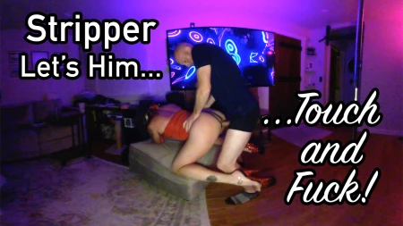 Thumbnail video 'Stripper Lets Him Touch and Fuck'