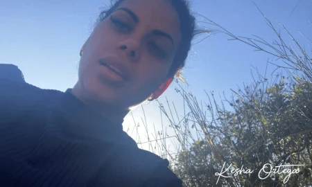 Thumbnail video 'Stacked Babe Kesha Ortega Gets Nasty In A Wild Outdoor Masturbation!'