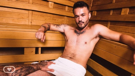 Thumbnail video 'Steamy Sauna'