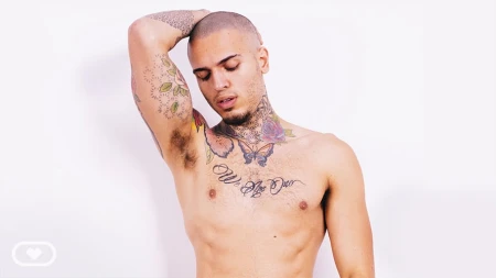 Thumbnail video 'Sexual trainer'