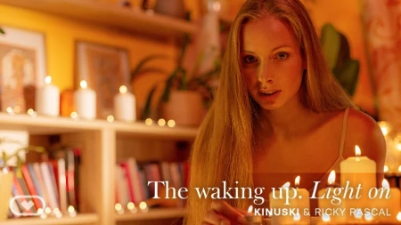 Thumbnail video 'The waking up - Light on'