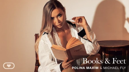 Thumbnail video 'Books & Feet'