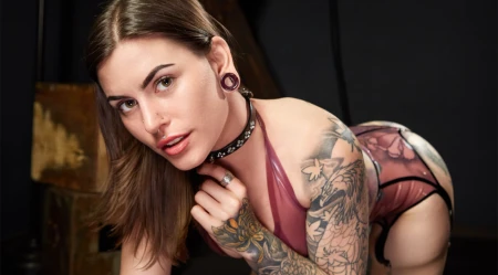 Thumbnail video 'Back in Your Clutches'