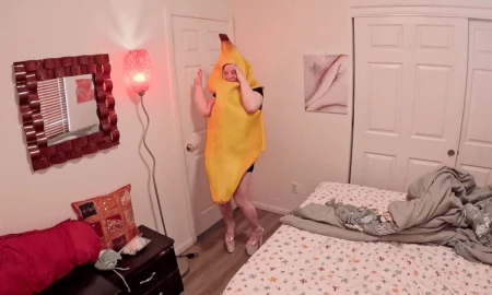 Thumbnail video 'Anal Sex With Stepmom On Halloween'