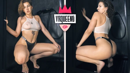 Thumbnail video 'Margo In Shower'