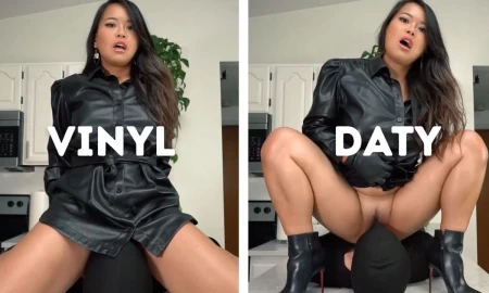 Thumbnail video 'Vinyl Daty Feat Astrodomina'