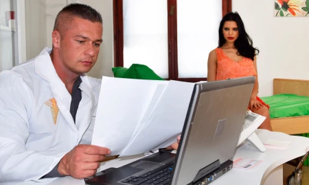 Thumbnail video 'Fuck me Doctor!!!'