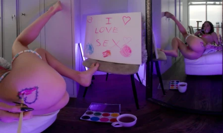 Thumbnail video 'Abbie Storm — Dirty Pop Art On Her Naked Body And Canvas, Watching Herself In The Mirror'