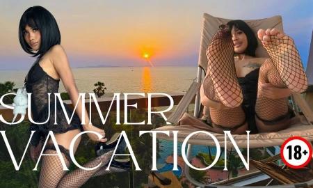 Thumbnail video 'Cute Asian in Black Lace Lingerie Sways Hips on Oceanfront Balcony'