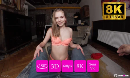 Thumbnail video 'No-Touch Striptease Magic By Luise Wixx'