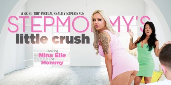 Thumbnail video 'Stepmommy's Little Crush'