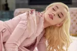 Wicked: Glinda (A Porn Parody) – Image 7