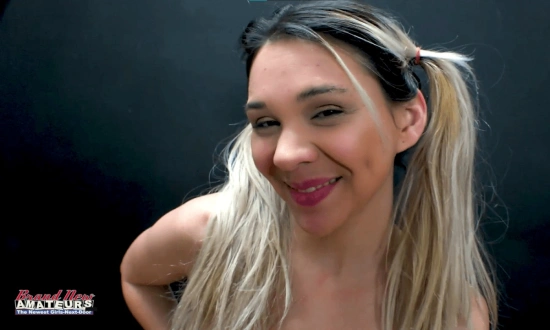 Thumbnail video 'Slim Petite Milf Sabrina Wet Rimjob Intense Ass Worship Fun!'