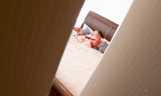 Thumbnail video 'Caught Masturbating Stepmom Fucks Stepson To Deal With His Hard On Before Her Husband Comes Home'
