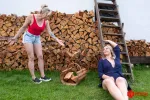 Pissing Pussies – Image 1