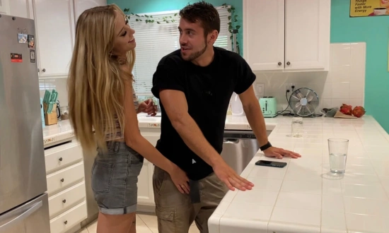 Thumbnail video 'Seduced by Girlfriend‘s Sis'