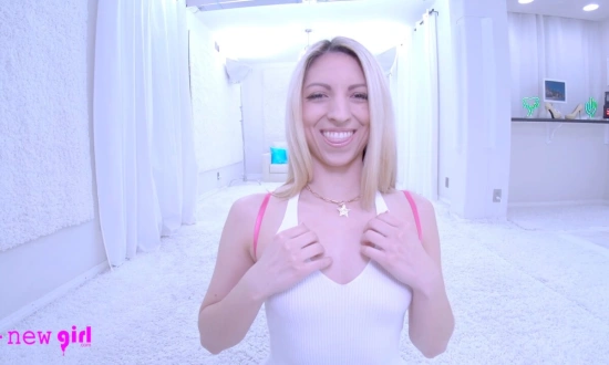 Thumbnail video 'Brandi Swan Sexy New Model Strips For You'