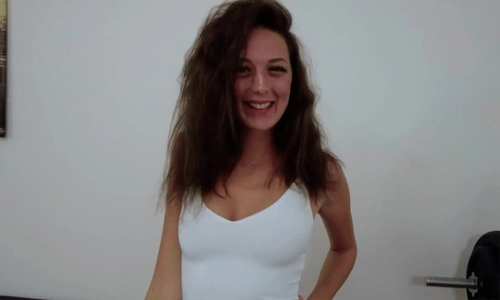 Thumbnail video '186 Babe Fucks For Creampie'