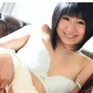 Mari Koizumis Avatar picture