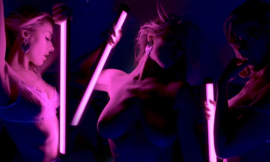 Thumbnail video 'Light Dancer'