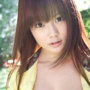 Nana Sakuras Avatar picture