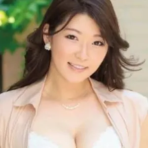 Sayaka Takagis Avatar picture