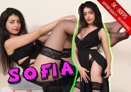 Thumbnail video 'Seductive Sofia Gives You A Steamy Hot Foot Tease'