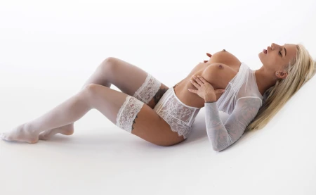 Thumbnail video 'Hot & Heavy'