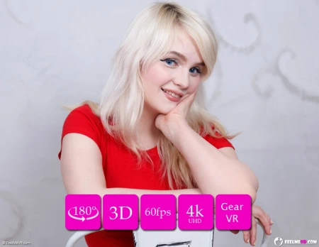 Thumbnail video 'Coroline Prettyface Chubby Teenager Naked in Casting'