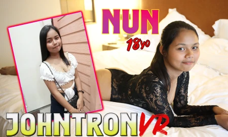 Thumbnail video 'Supercute Thai Student Does Her First Porn'