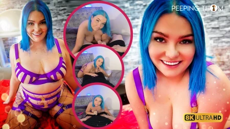 Thumbnail video 'Crazy Cock Sucking Newbie in The Changing Room'