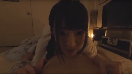 Thumbnail video 'Stepsister Seduce Her Stepbrother! - Kanon Momojiri P1'